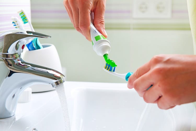 WHAT IS THE BEST CHEMICAL-FREE TOOTHPASTE?